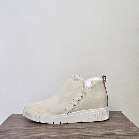 RYKA Women's Vera 2 Booties Size 9.5 Beige NWT - Picture 7 of 10